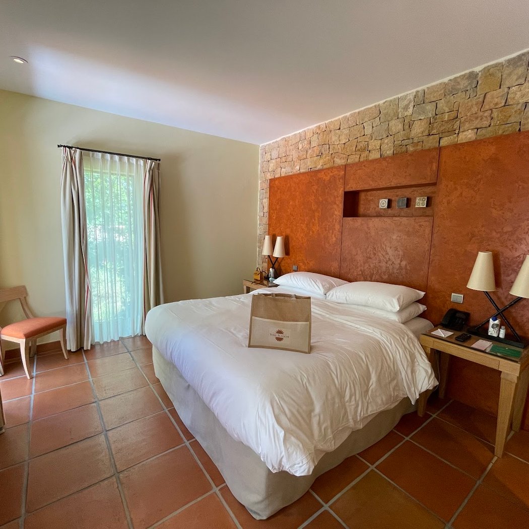 Terre Blanche 3