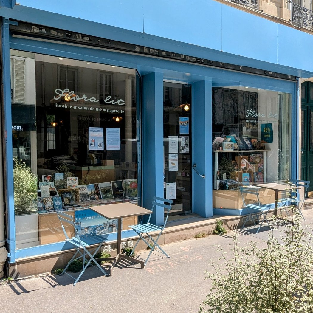 Librairie Flora lit 2