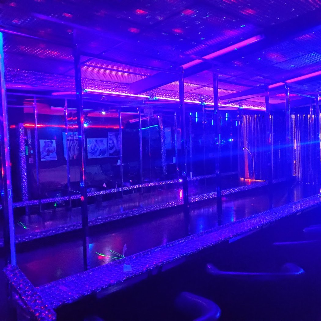 Blue Moon Cabaret 2