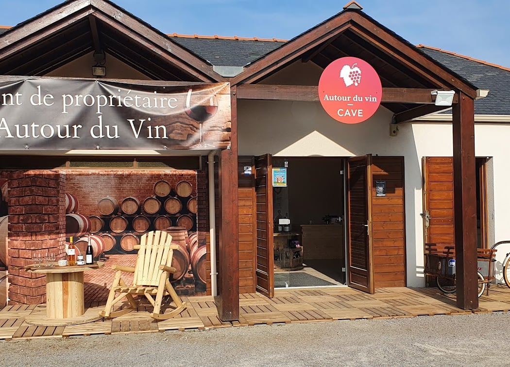 Cave Autour du Vin 2