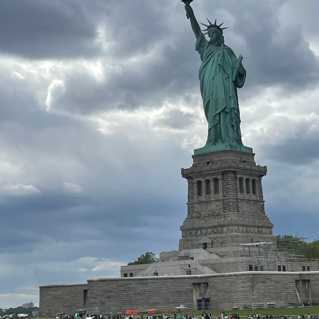 Circle Line Statue of Liberty 2