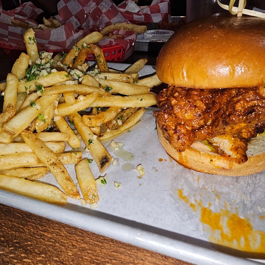 SmokeEaters Hot Wings 2
