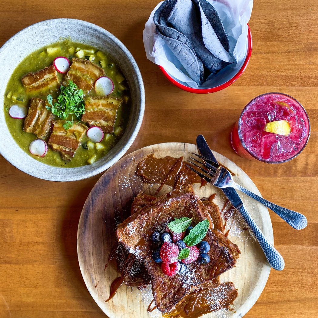 Sippin' In the Slope: A Neighborhood Happy Hour Guide 1