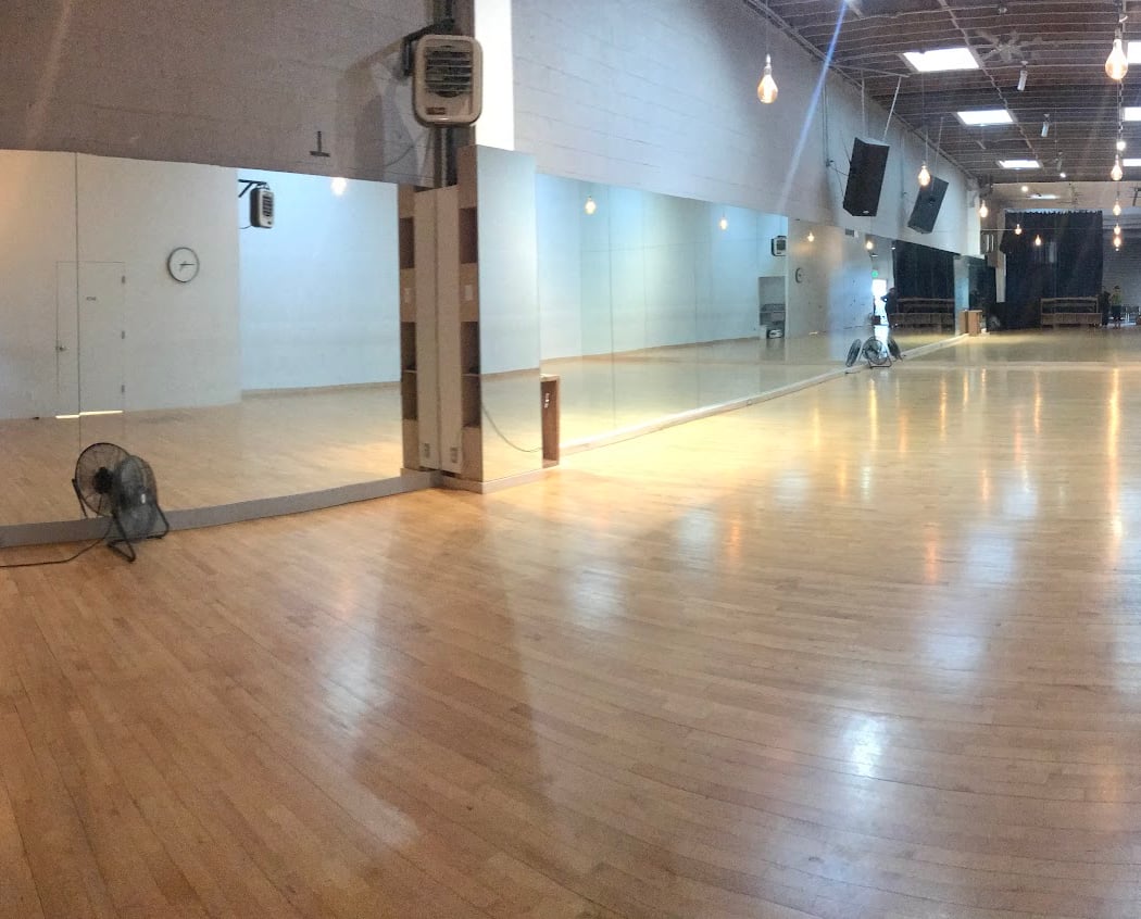 Sleeper Hit: Devising Characters for Dance Theater 3