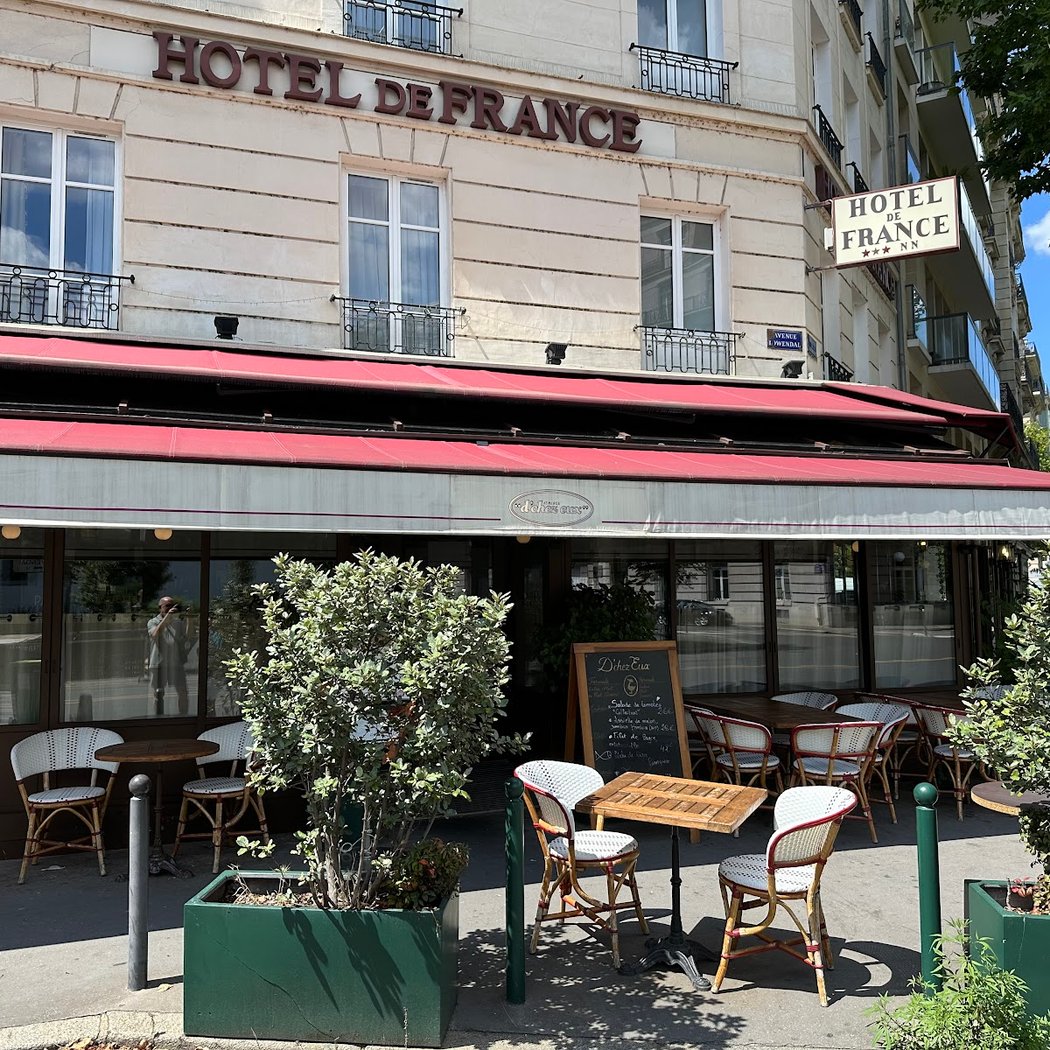 D'Chez Eux 2