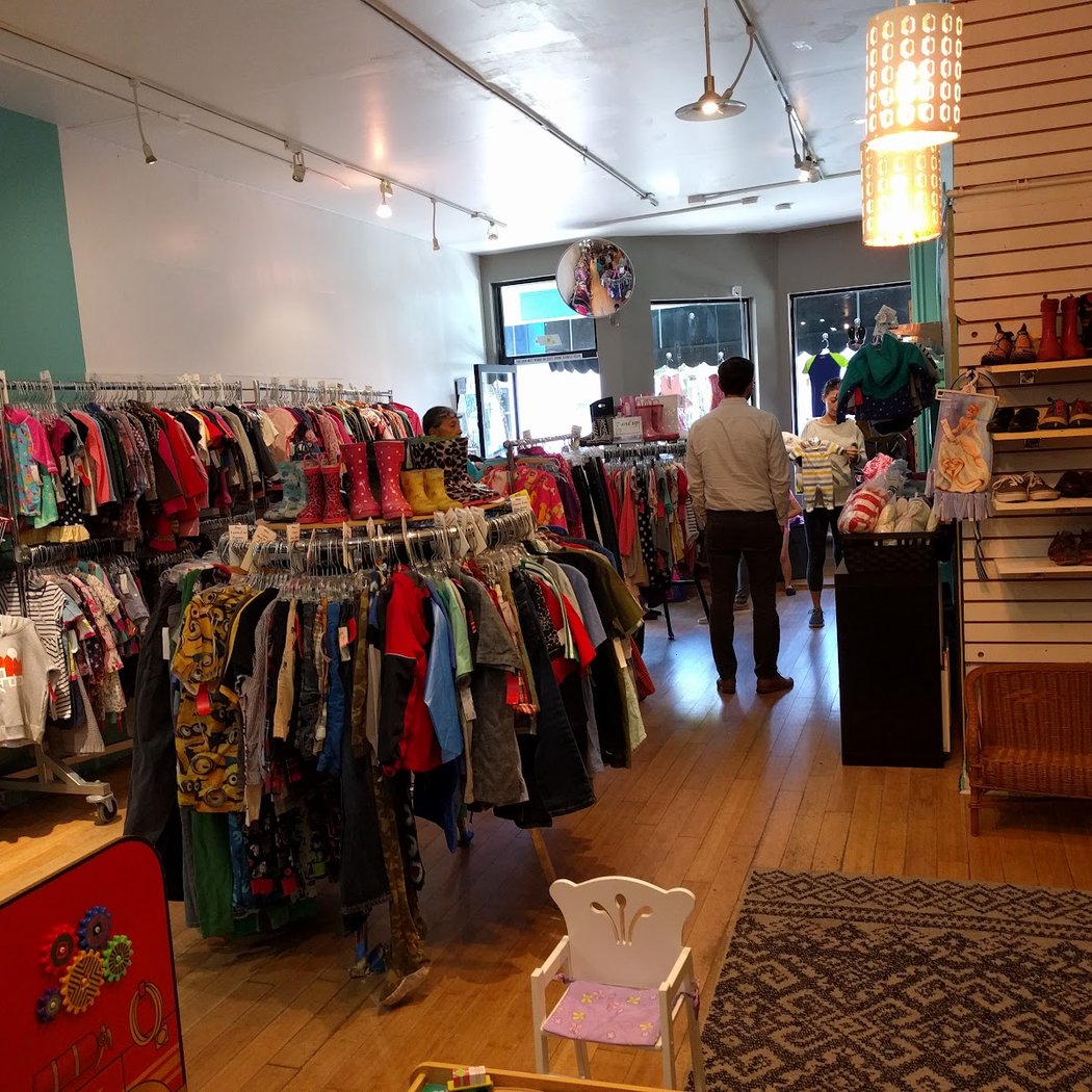 Chloe's Closet 2