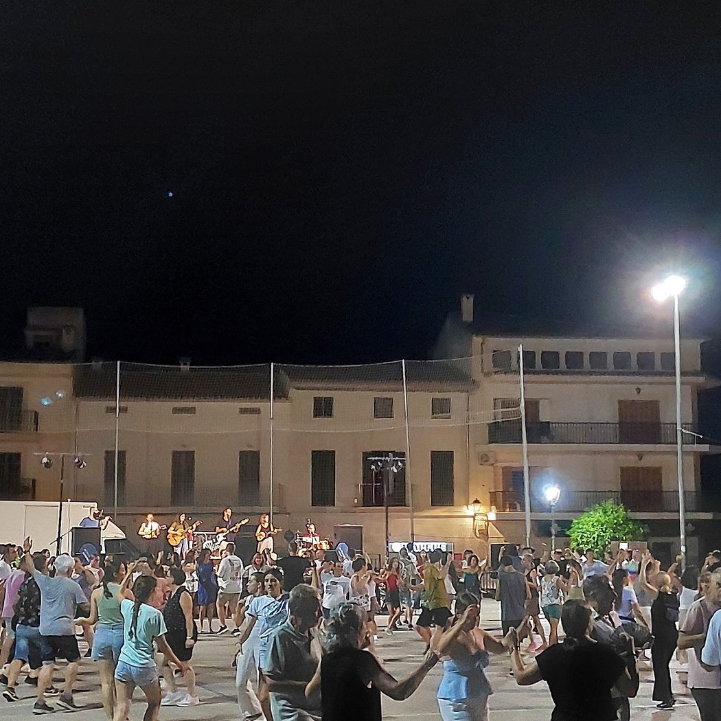 Nit Jove 1