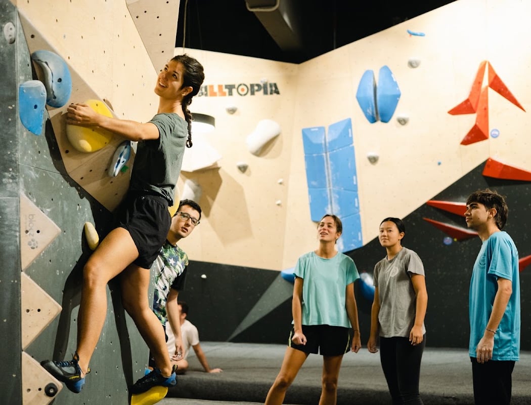 Sputnik Climbing Berango 1