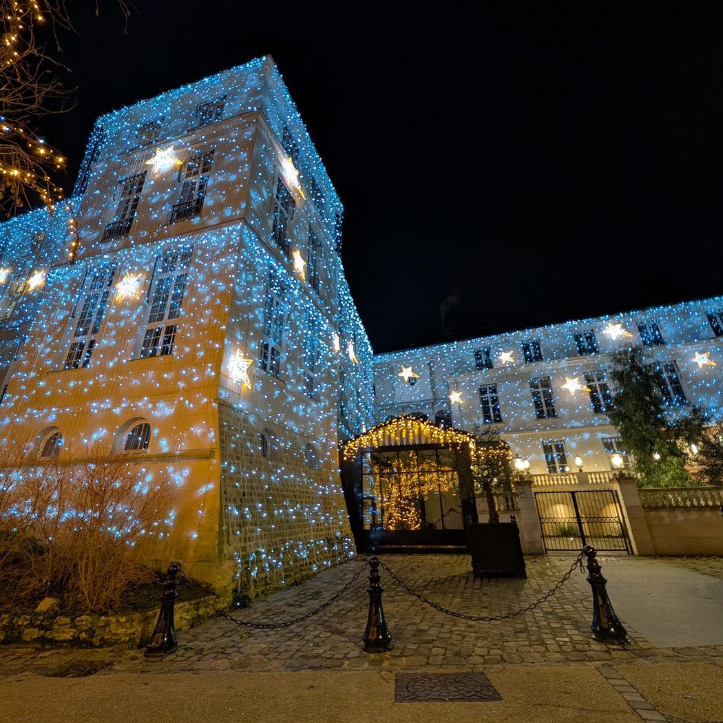 Mairie du Plessis-Robinson 1
