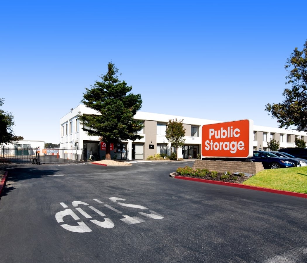 Public Storage 2