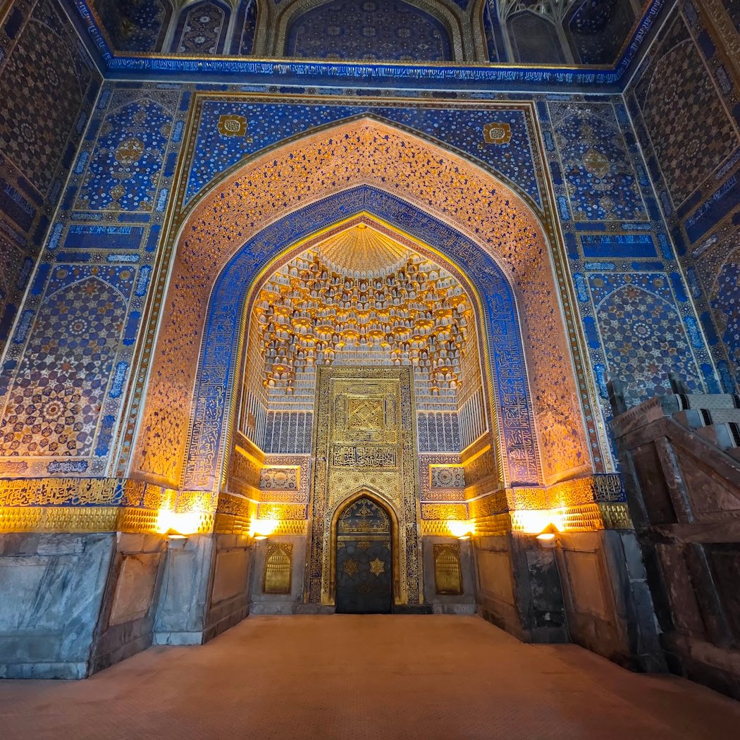 Registan Square 1