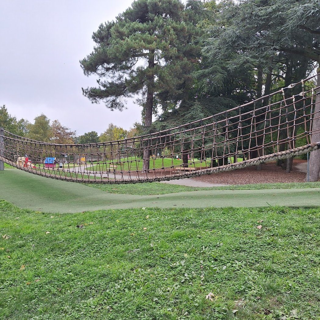 Parc du Hutreau 2