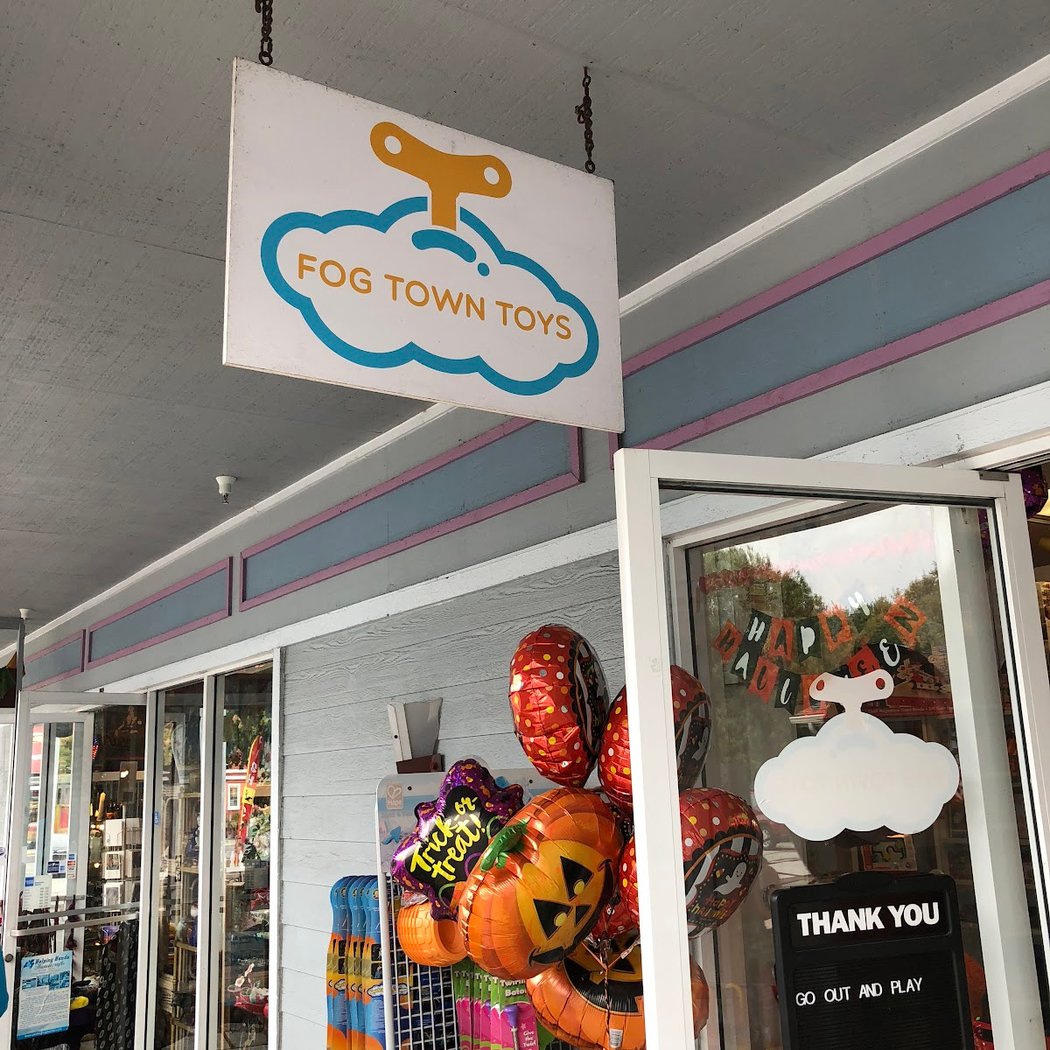 Fog Town Toys 2