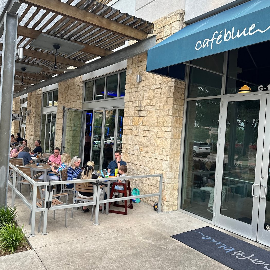 Cafe Blue: Weekend Brunch 2