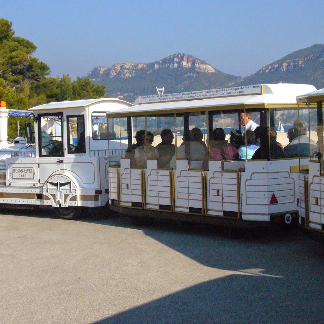 Le Petit Train Touristique de Cassis - By FRANCE Voguette 1