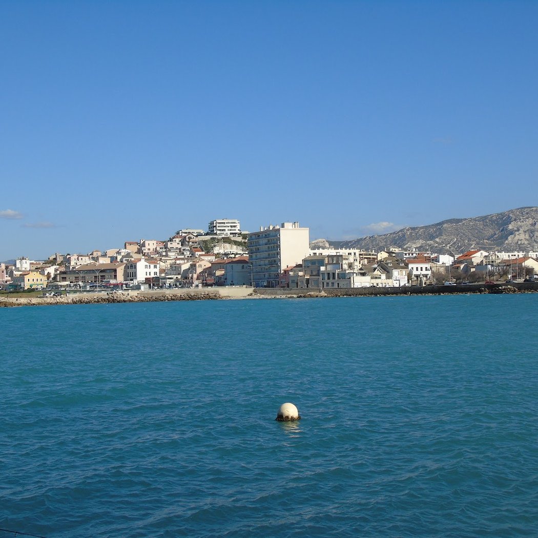 Capitainerie du port de la Pointe Rouge 1