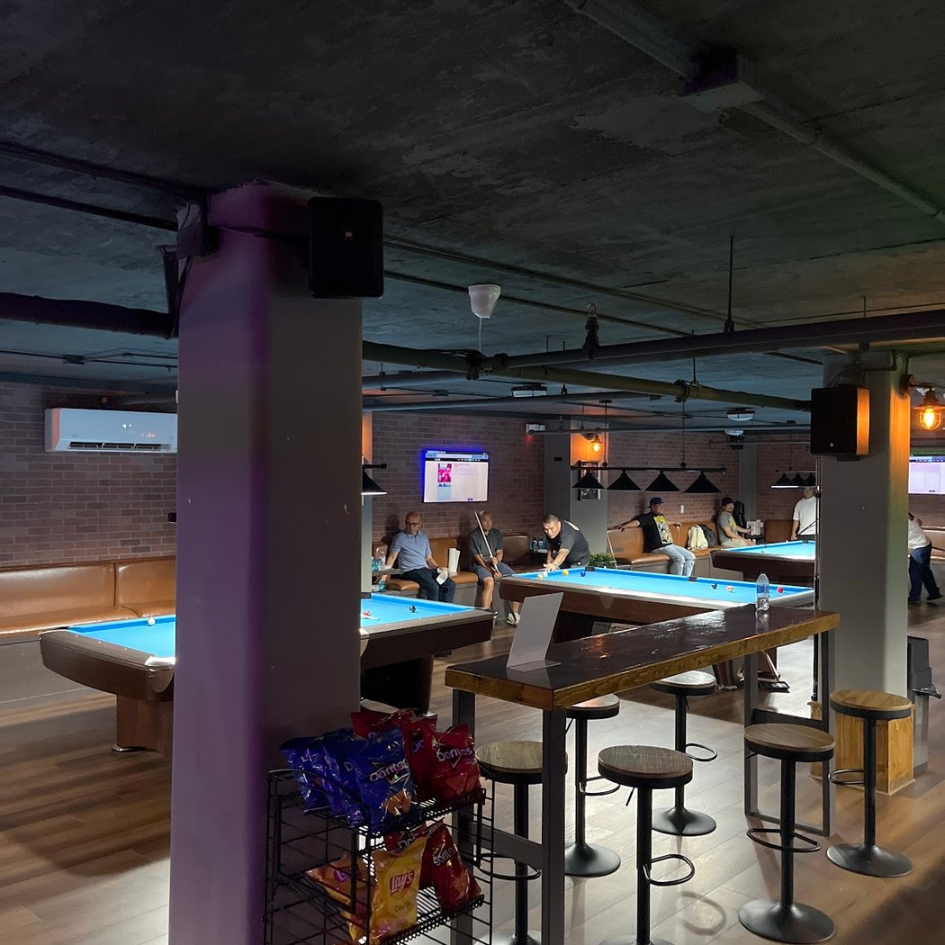 Crazy Cues Billiards 1