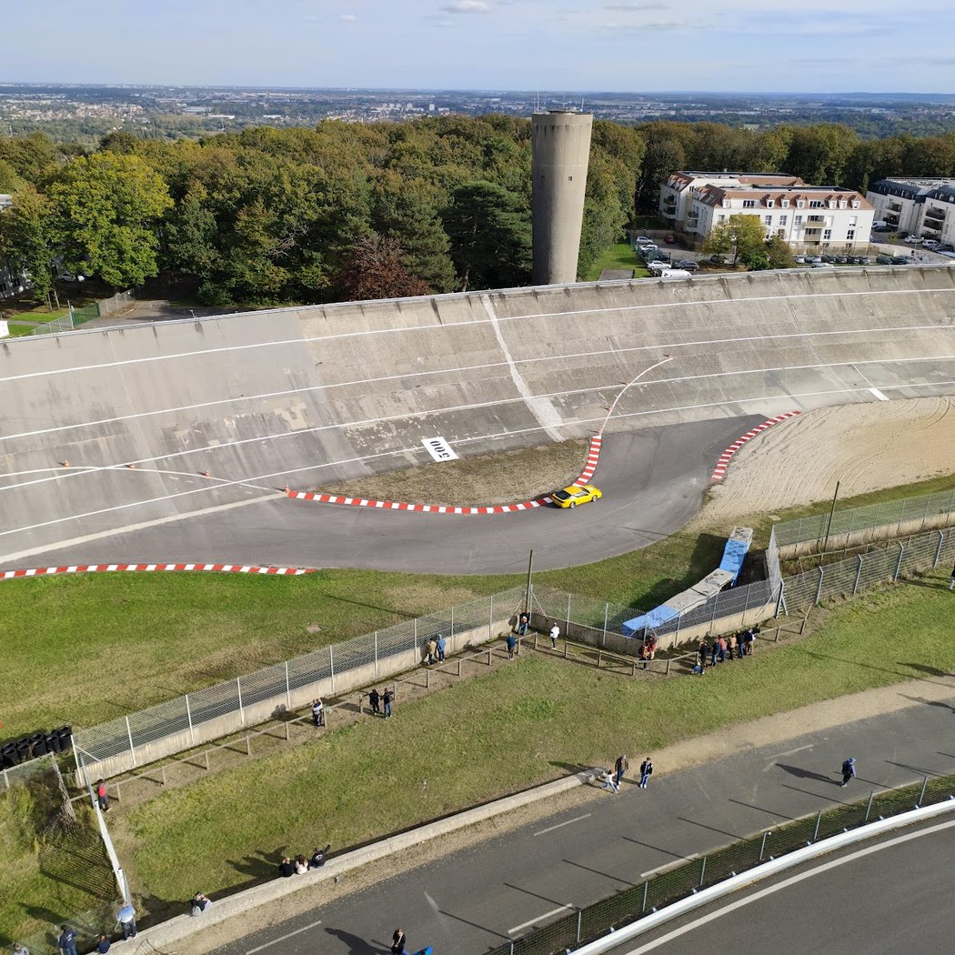 Stage de Pilotage Aston Martin 2