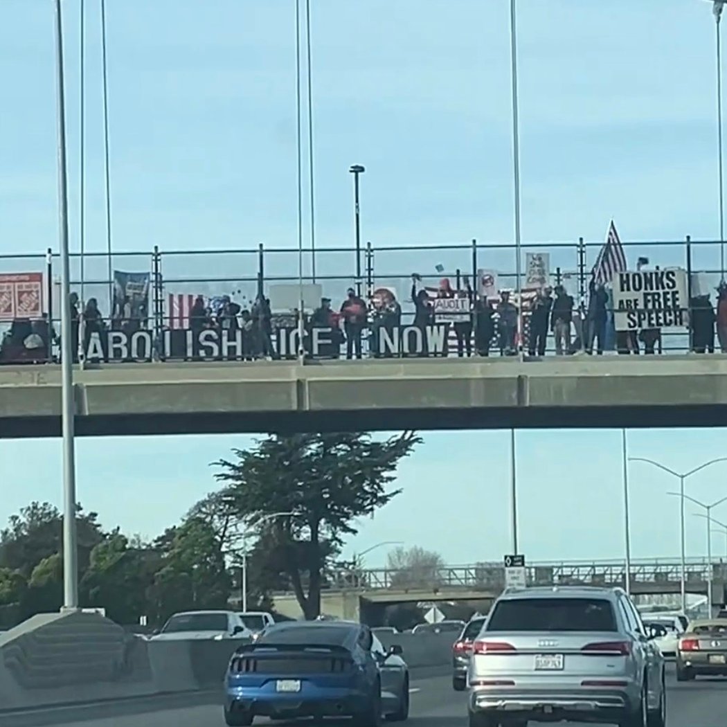 Bridge of Solidarity 1