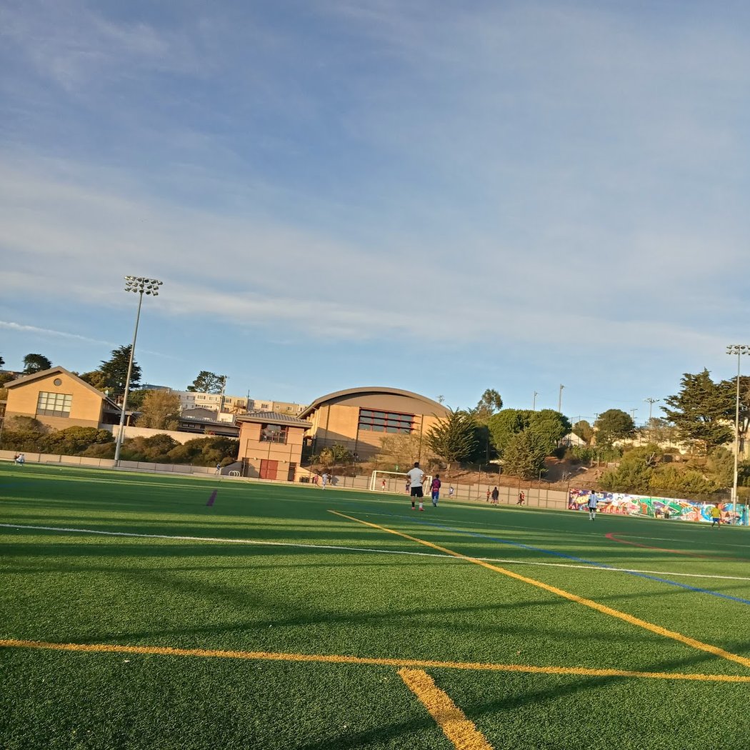 Minnie & Lovie Ward Recreational Center 2
