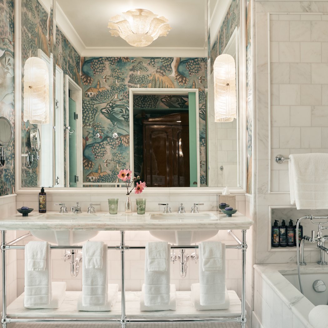 The Fifth Avenue Hotel 3