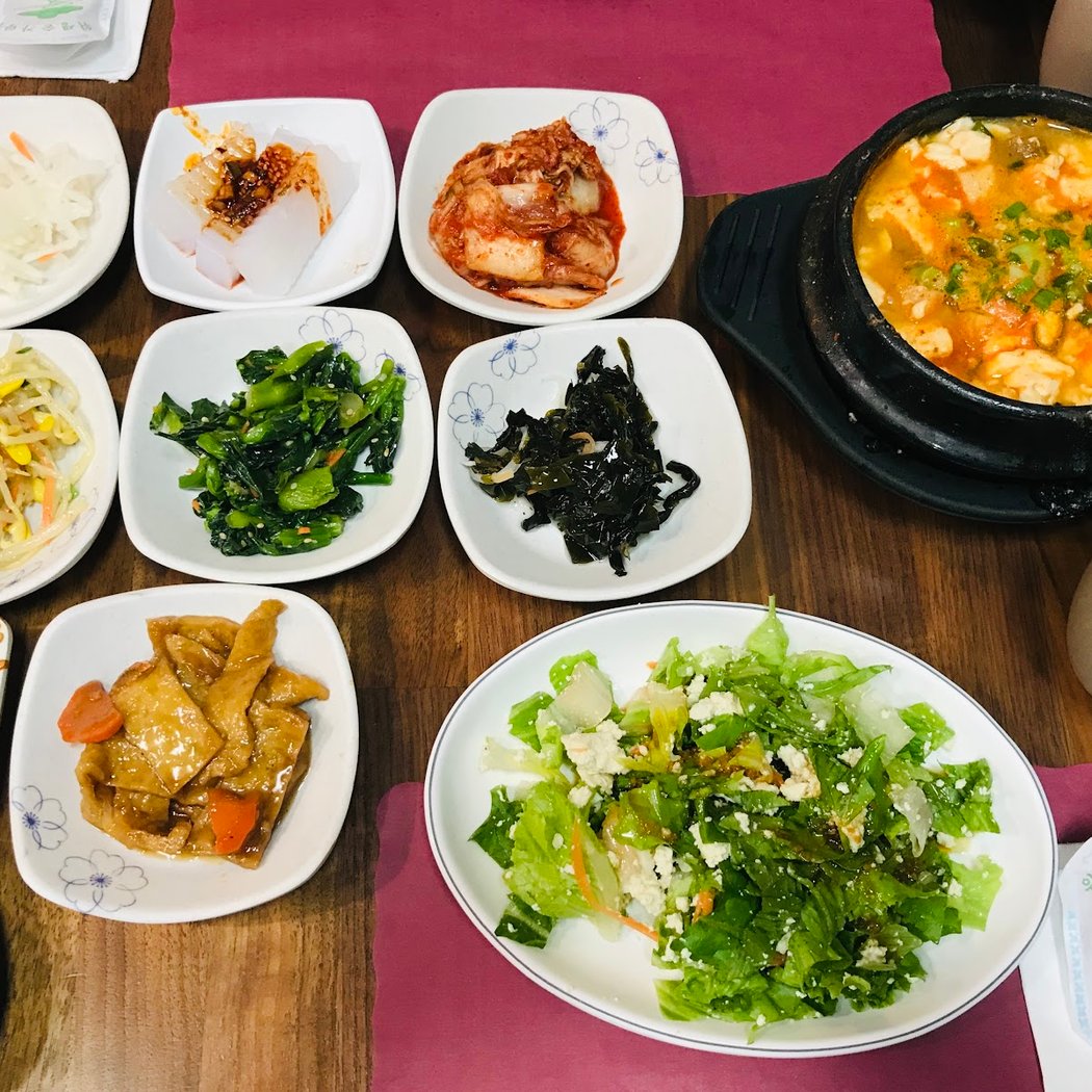 Mom's Tofu House 3