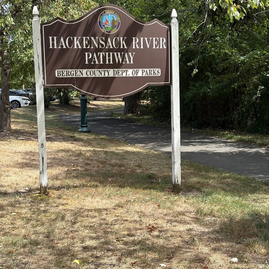 Hackensack River Pathway 2