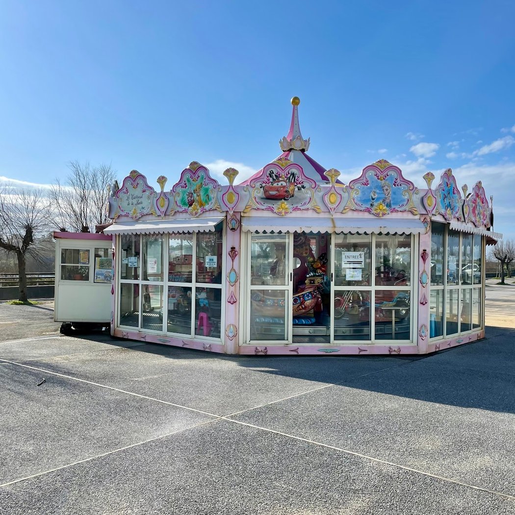 Carrousel de La Barre 2