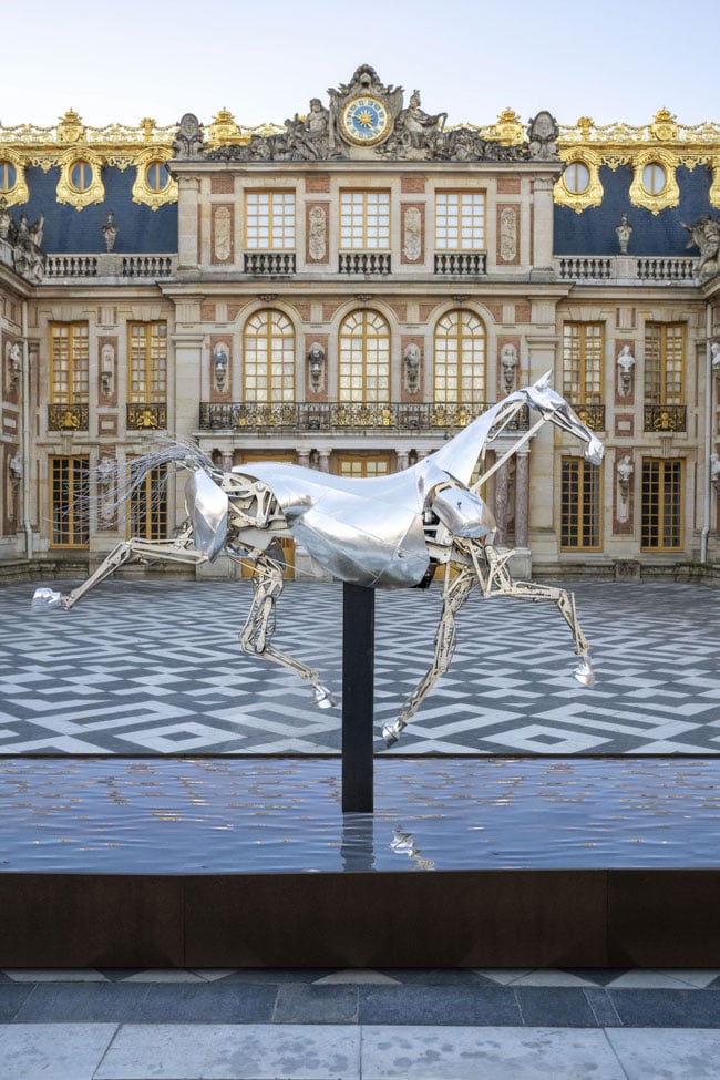 Zeus, le cheval métallique des Jeux Olympiques 2024 1