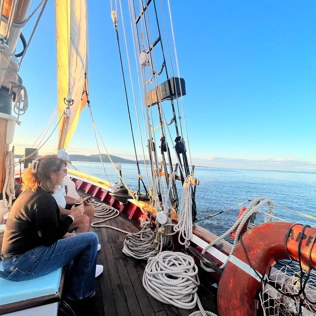 Eastwind Schooner 3