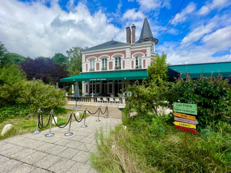 Les Pieds dans l’Herbe (au Pavillon de la Tourelle) 2