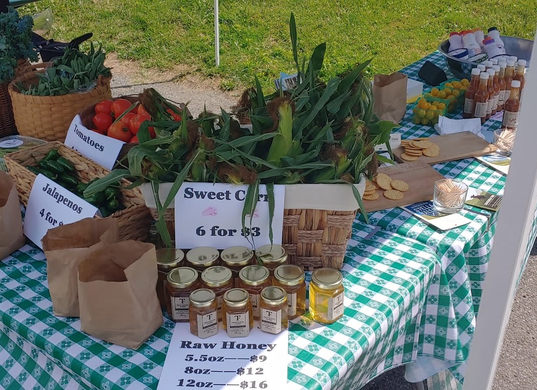 Amenia Farmers' Market 2