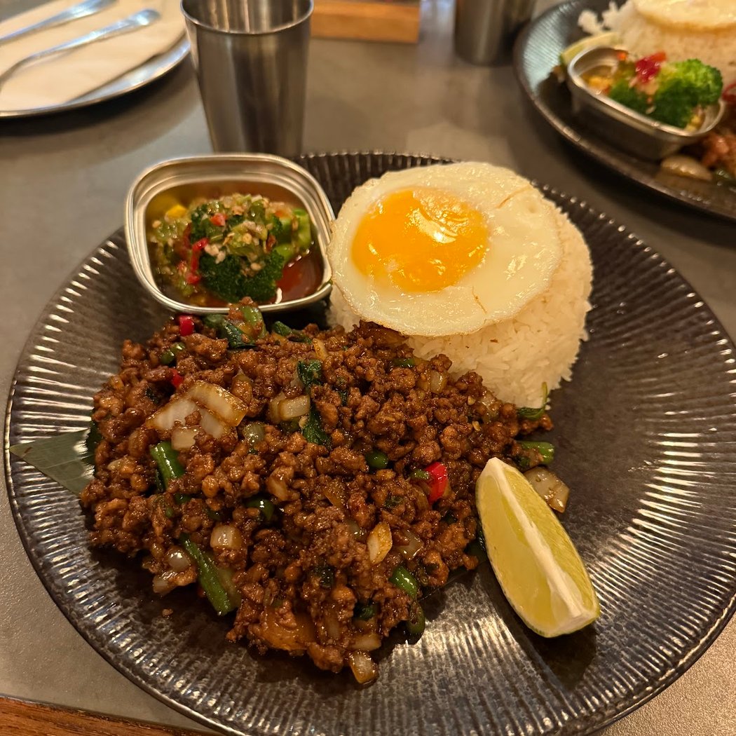 Grandpa Thai 3