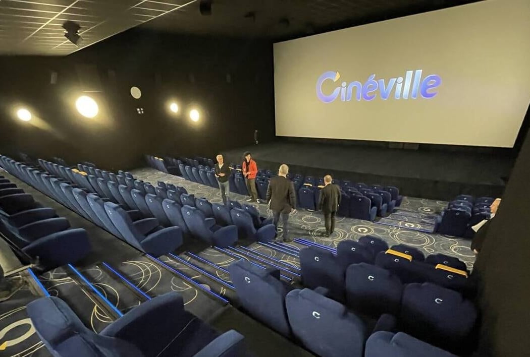 LA CORDE AU COU 1