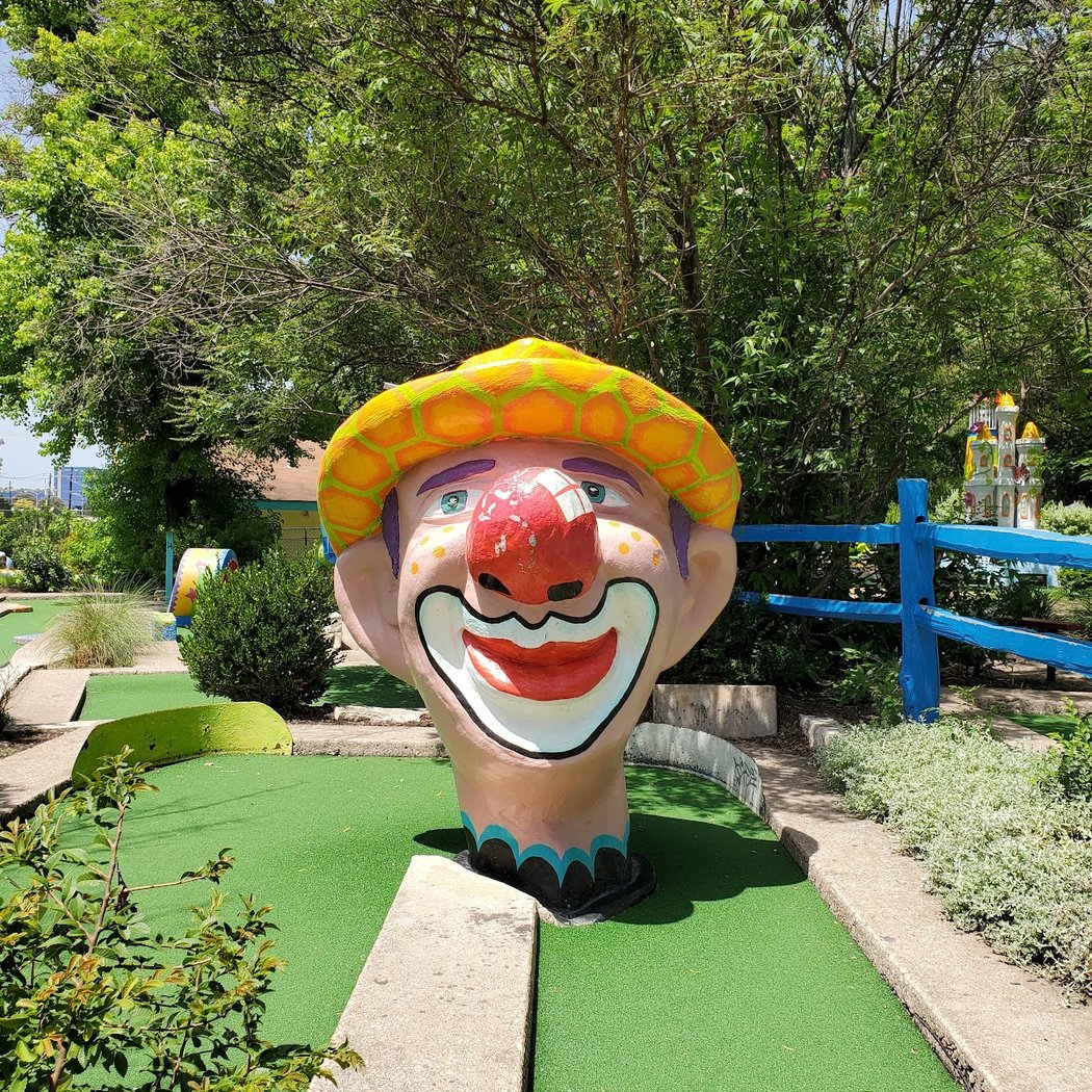 Peter Pan Mini-Golf 3