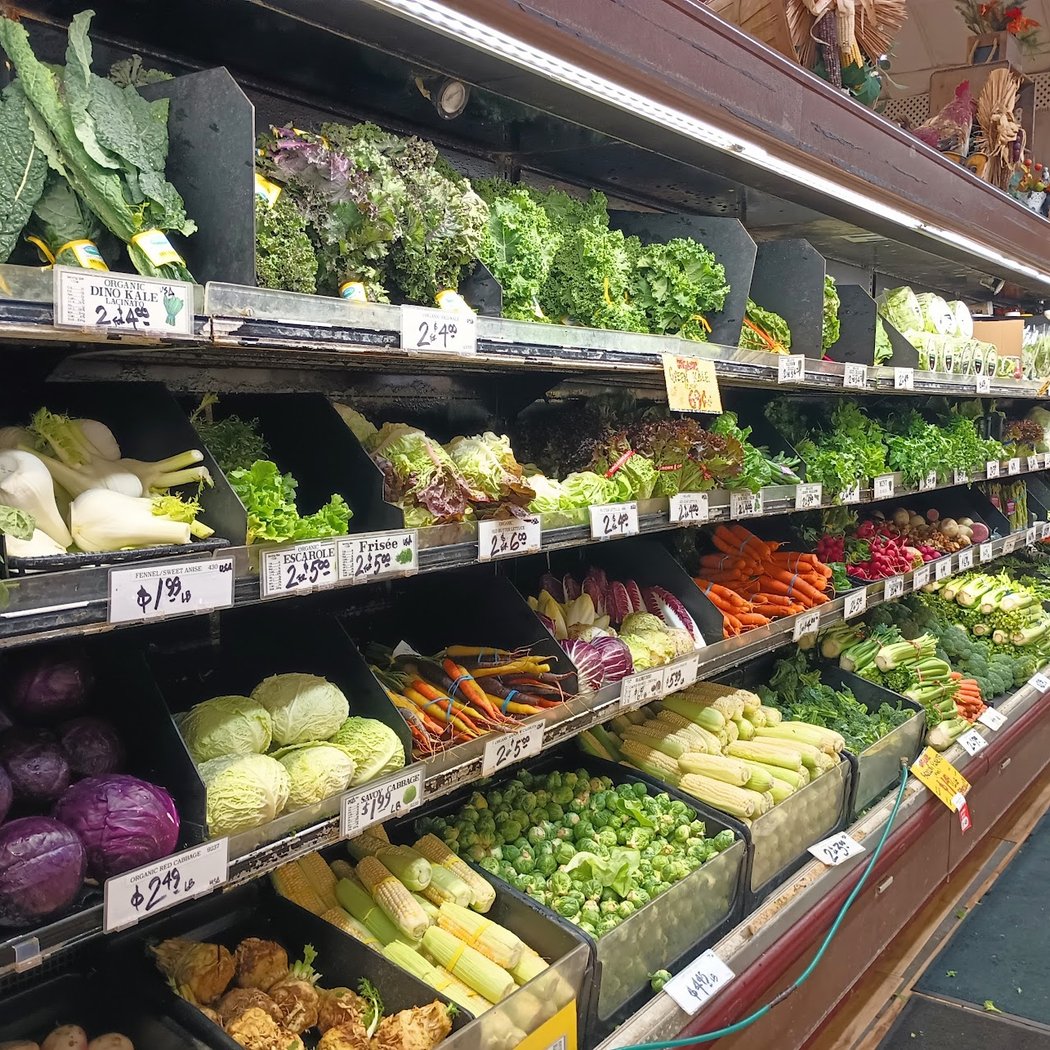 Bianchini's Market 1