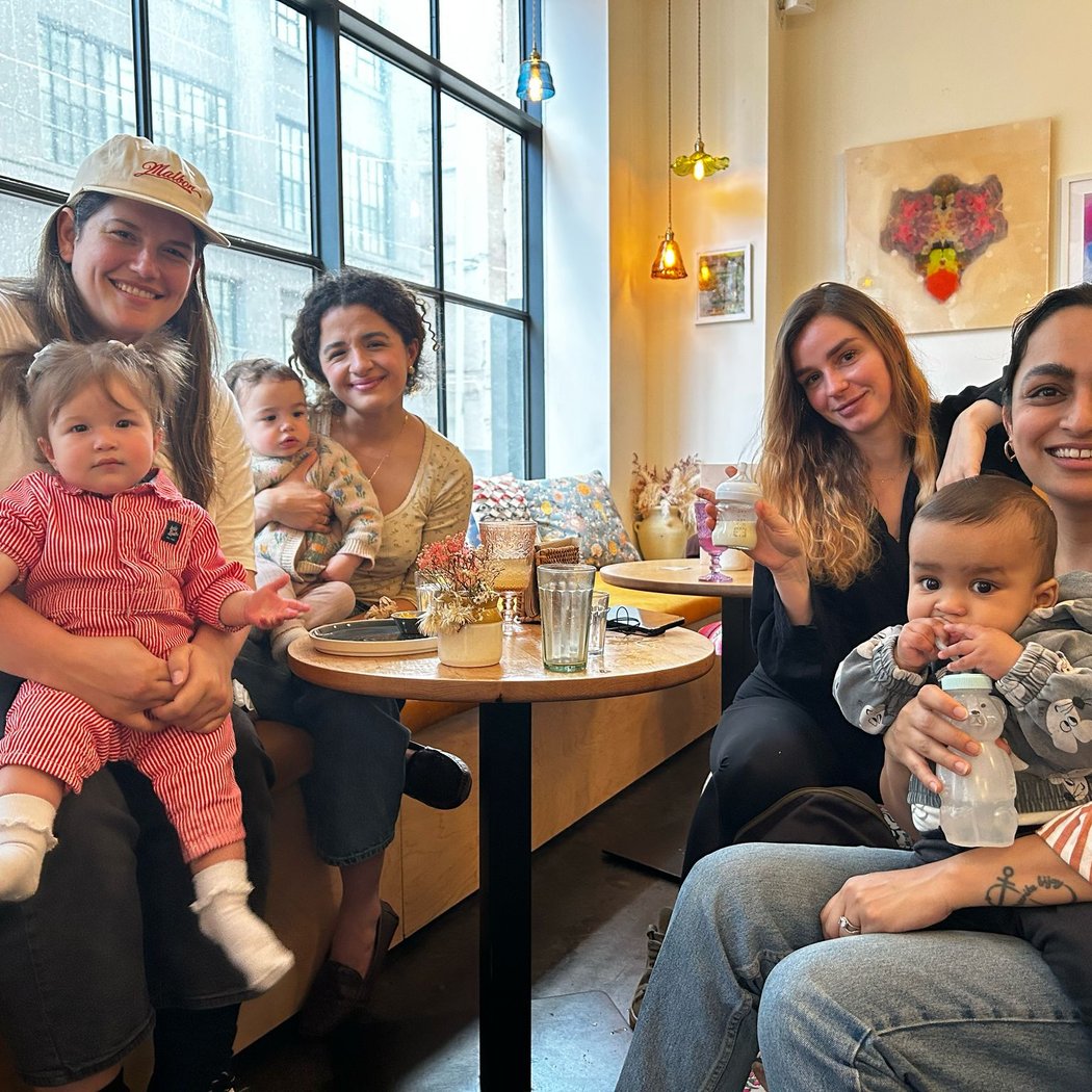 Cozy Chai and Hangs for New Moms 2