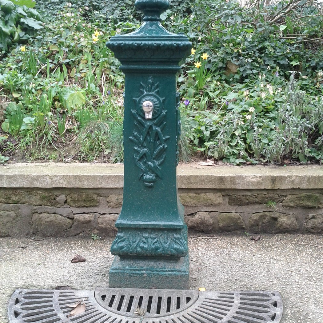 Fontaine Wallace de petit modèle 1
