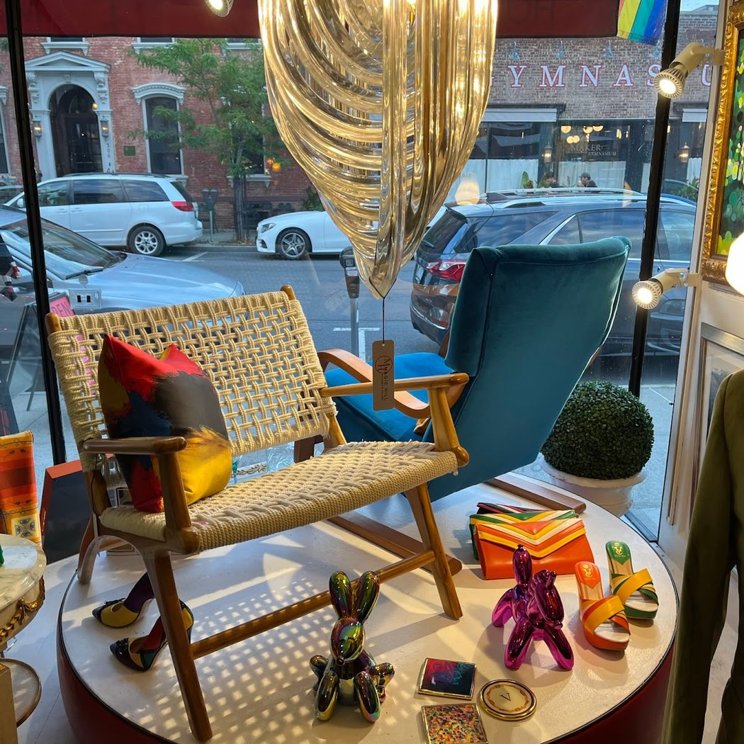 Magic Hill - Mercantile 1