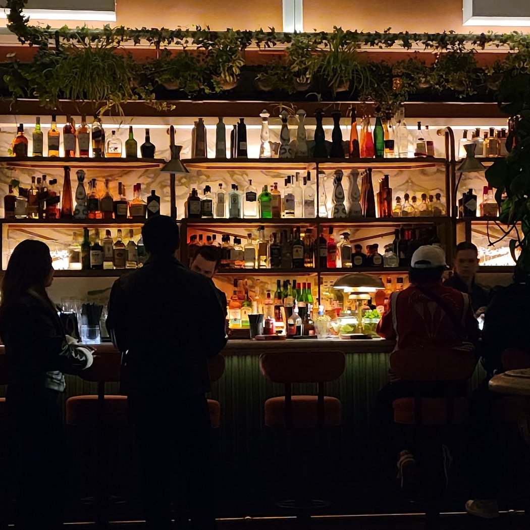 Bar Lis 2