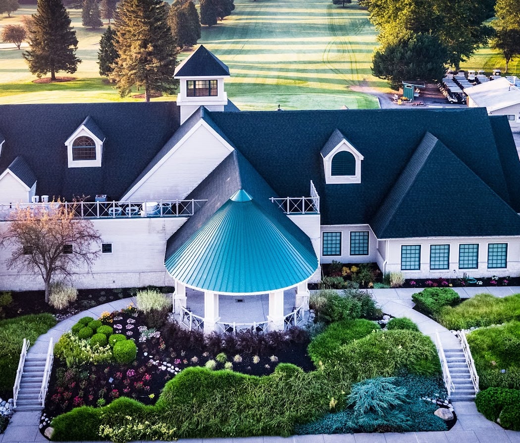 Terry Hills Golf Course, Restaurant and Banquet Facility 2
