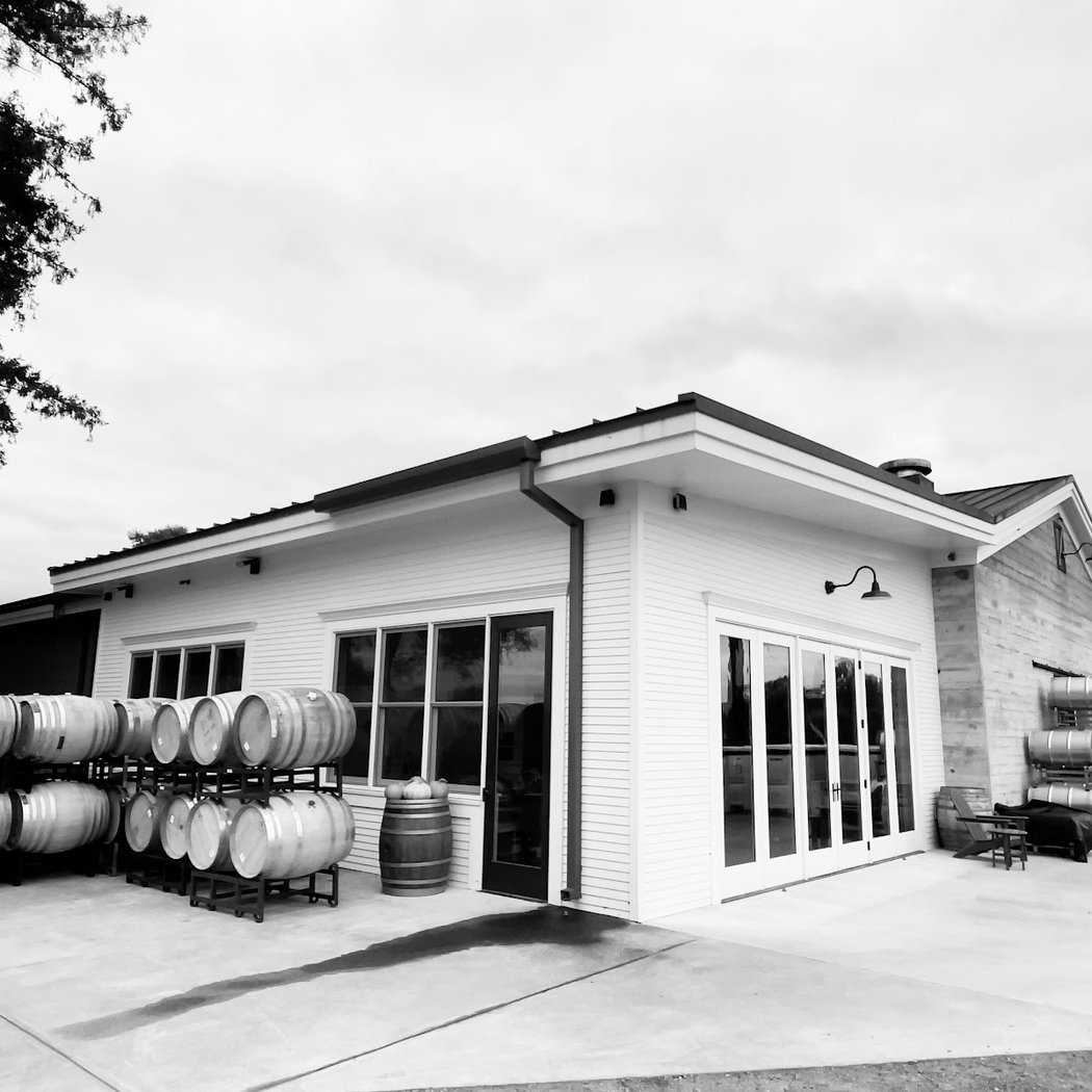 Small Vines Wines 3