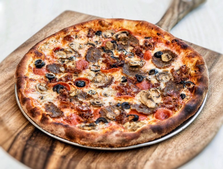 Amici's East Coast Pizzeria 1