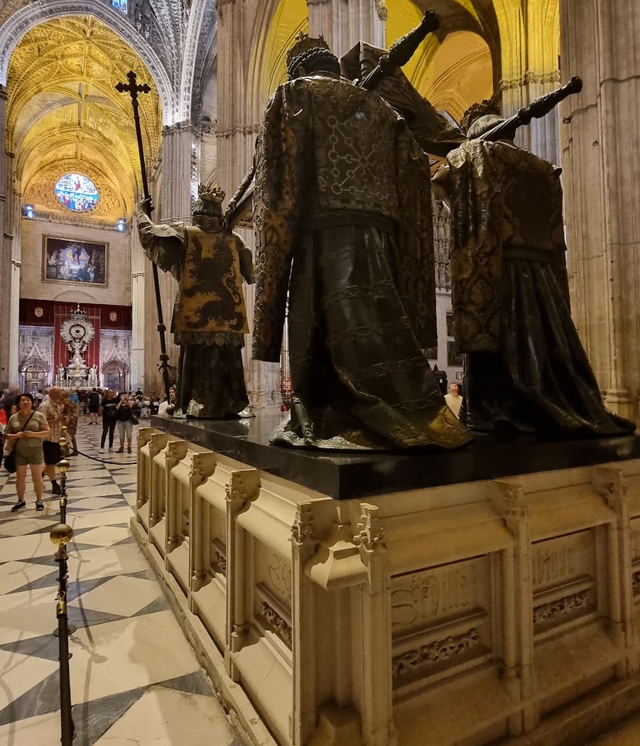 Tomb of Christopher Columbus 2