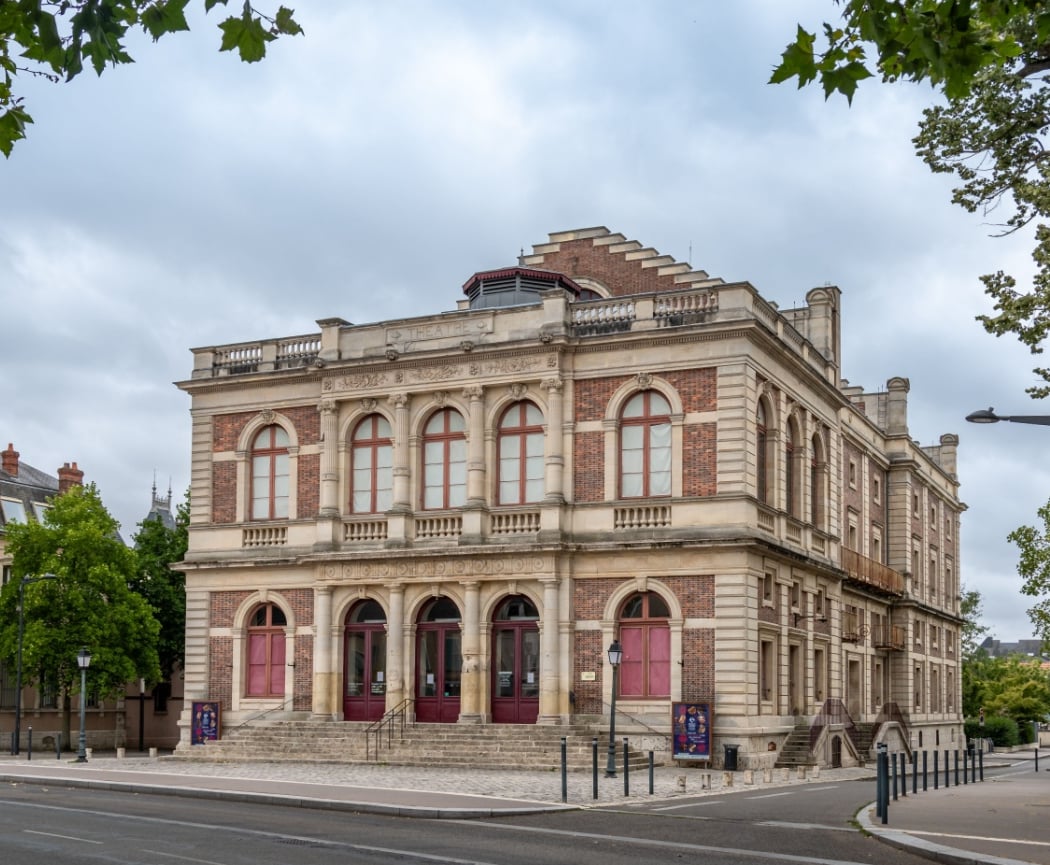 Theater of Chartres 2