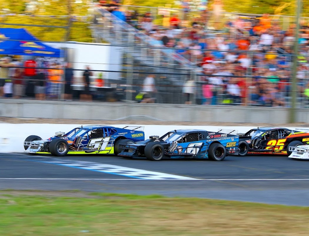 New London-Waterford Speedbowl 1