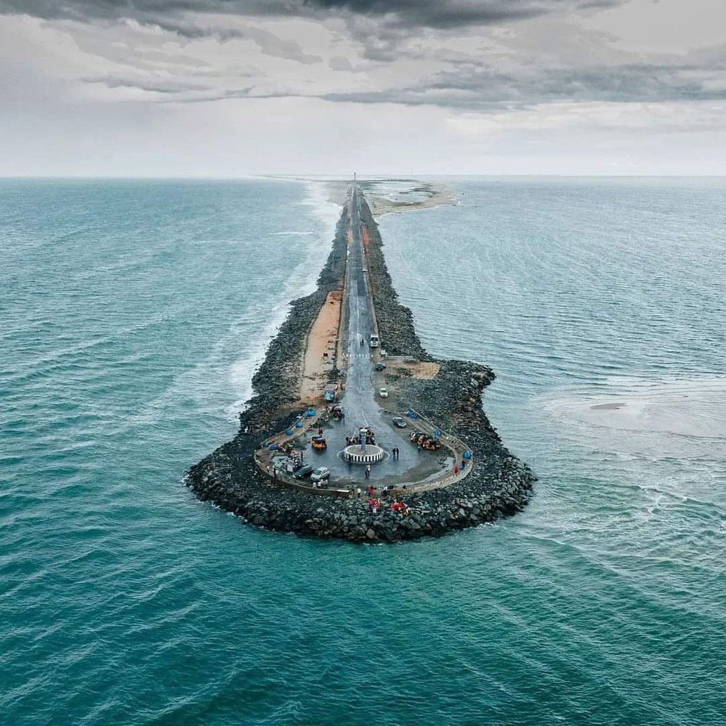 Dhanushkodi 1