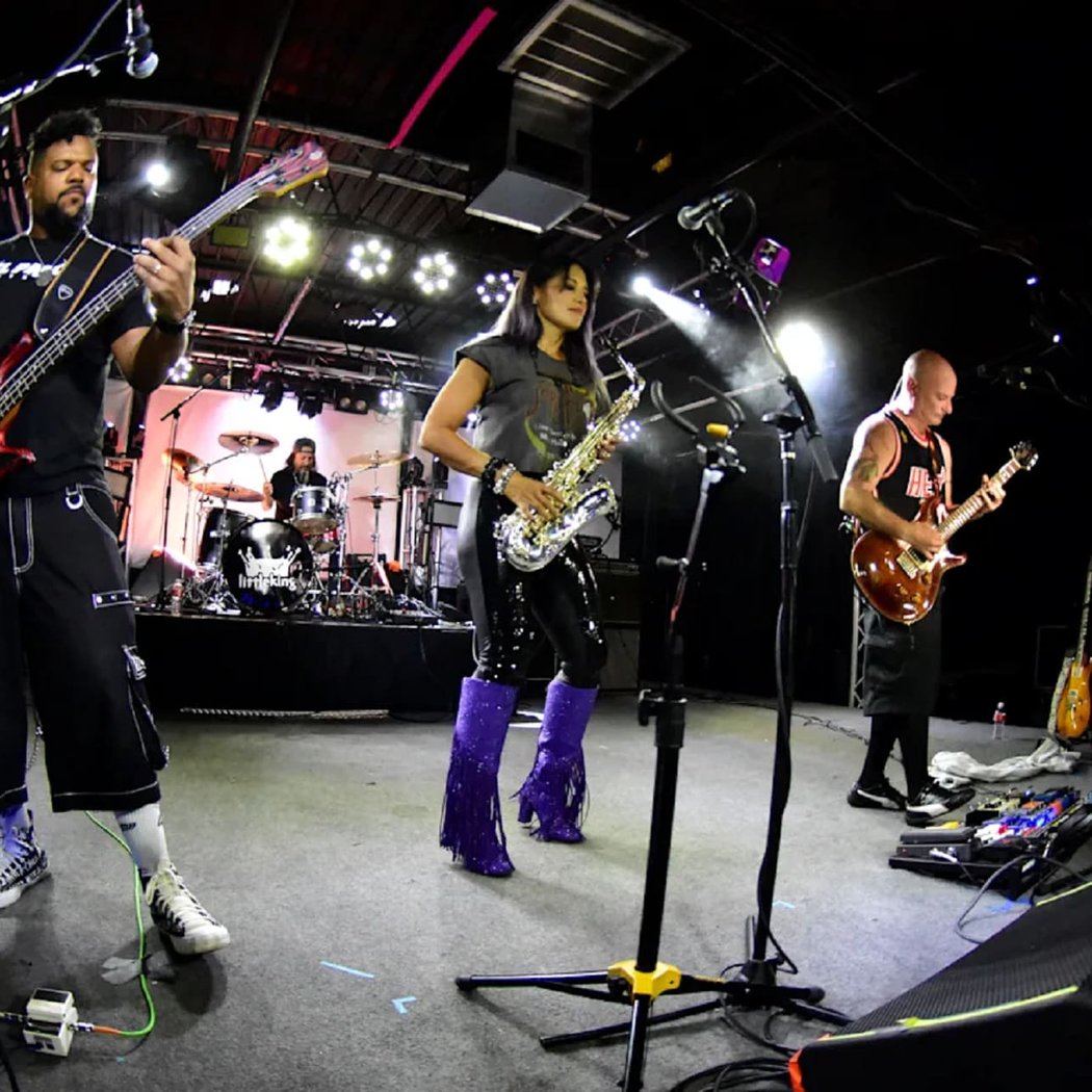 Little King Live at Doll Hut 2