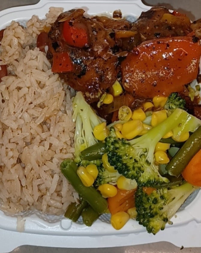 Aveah's kitchenette 2