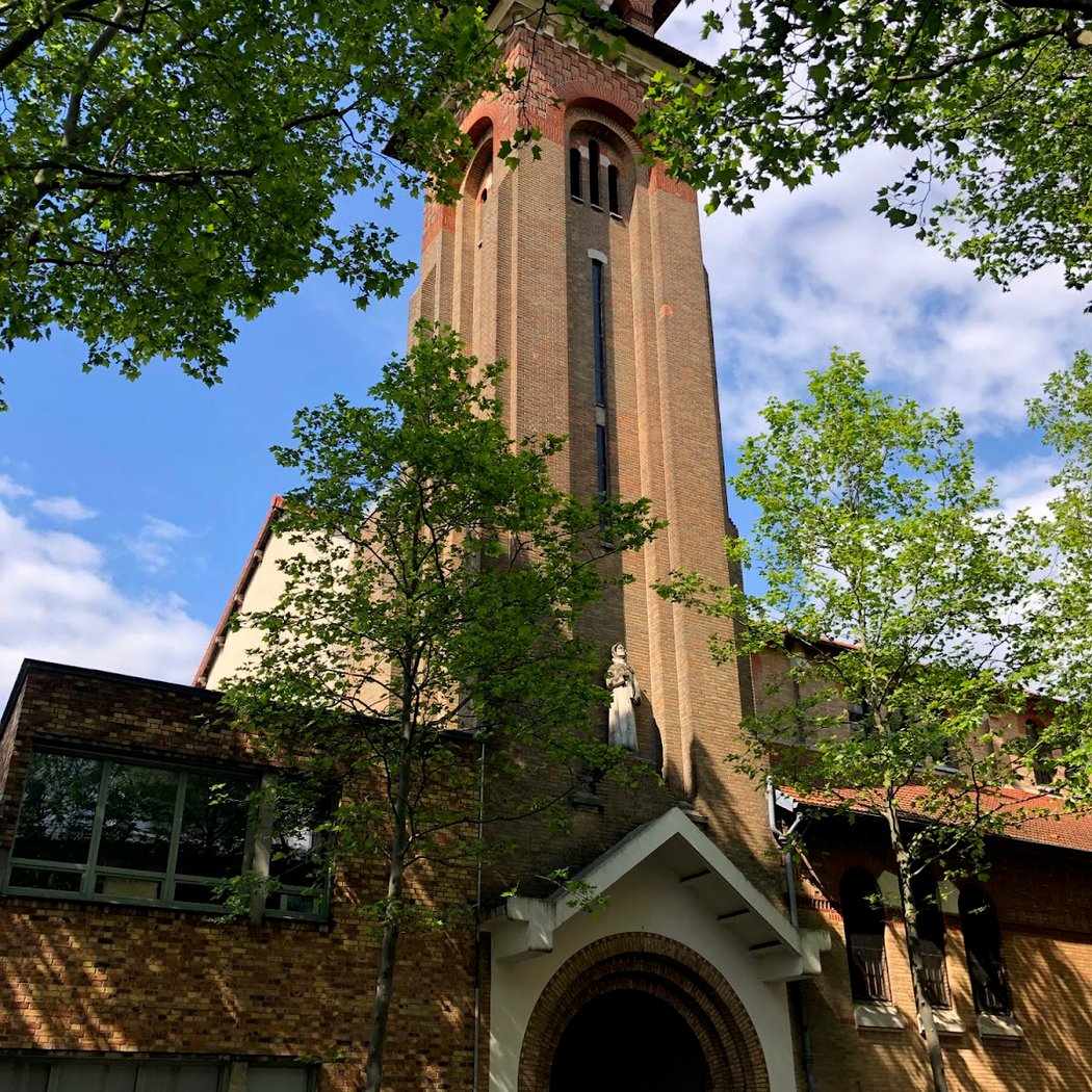 Église Saint-François d'Assise 4